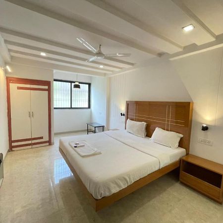 Hotel Holiday Pride Evrengabad Dış mekan fotoğraf