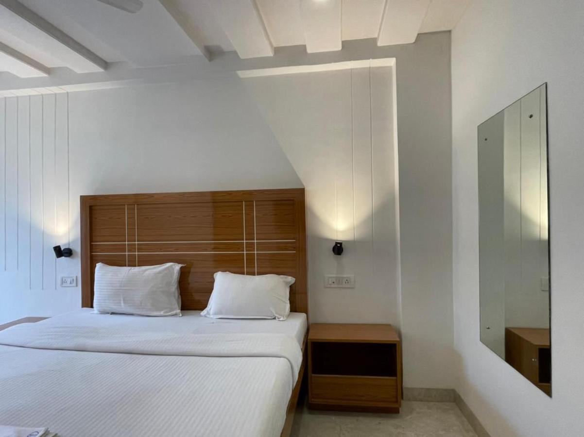 Hotel Holiday Pride Evrengabad Dış mekan fotoğraf
