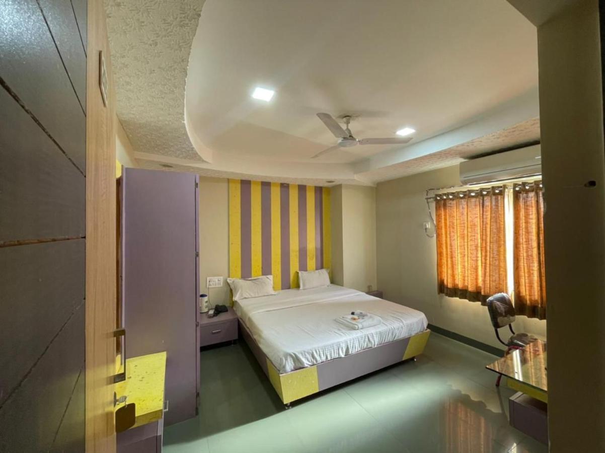 Hotel Holiday Pride Evrengabad Dış mekan fotoğraf